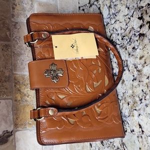 NWT Patricia Nash Tan Rosina Satchel